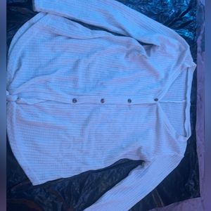 Small women’s white shirt